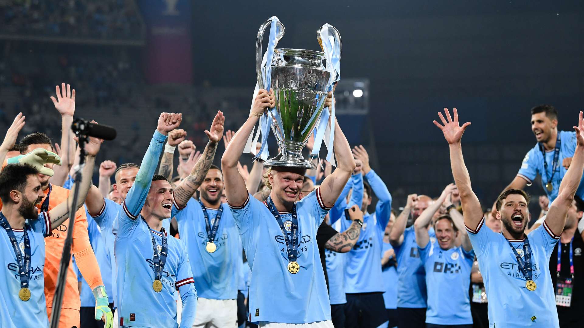 女花世界盃香港站｜美國金牌班底團體摘銀　隊友各有風格成優勢.